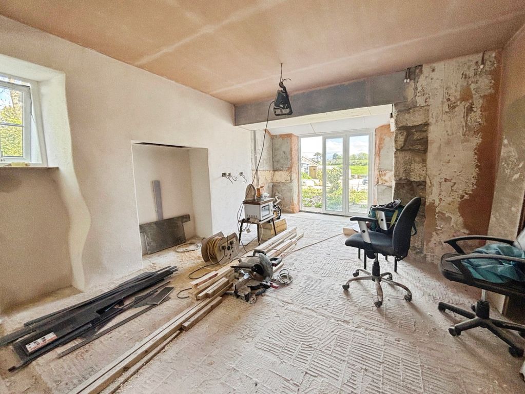 Property photo 3 of 16 4973785