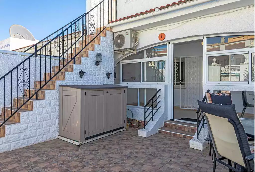 Property photo 1 of 29