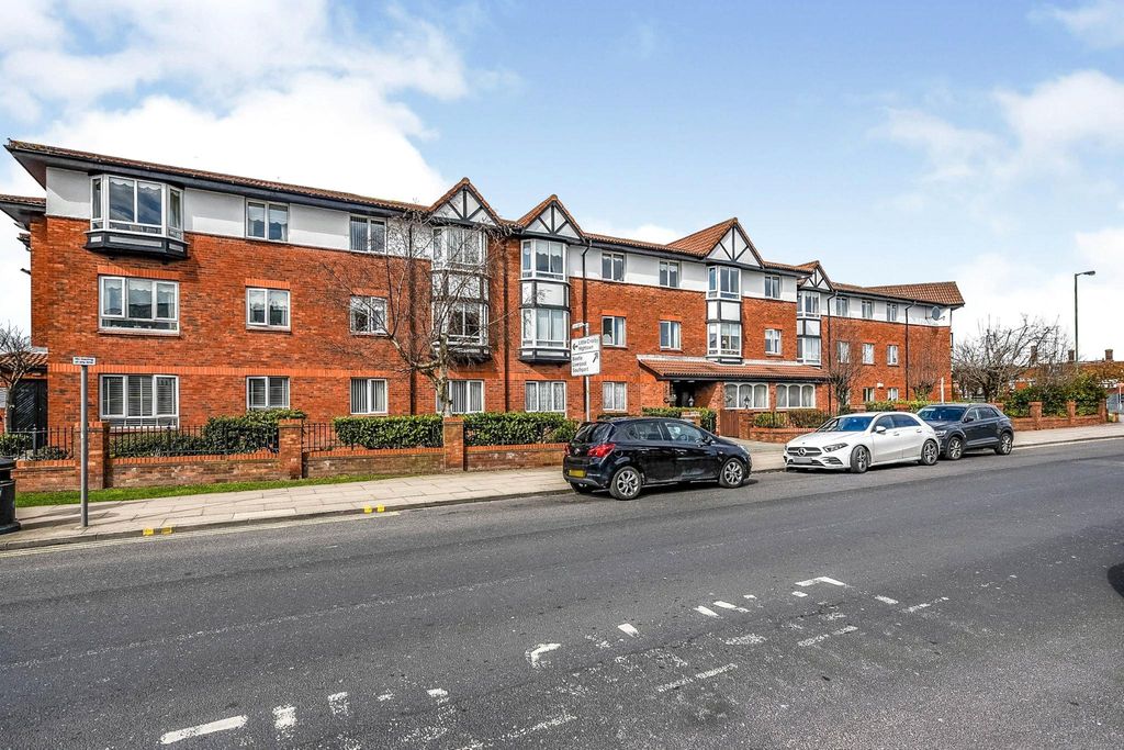 Property photo 1 of 11 Picture No. 19