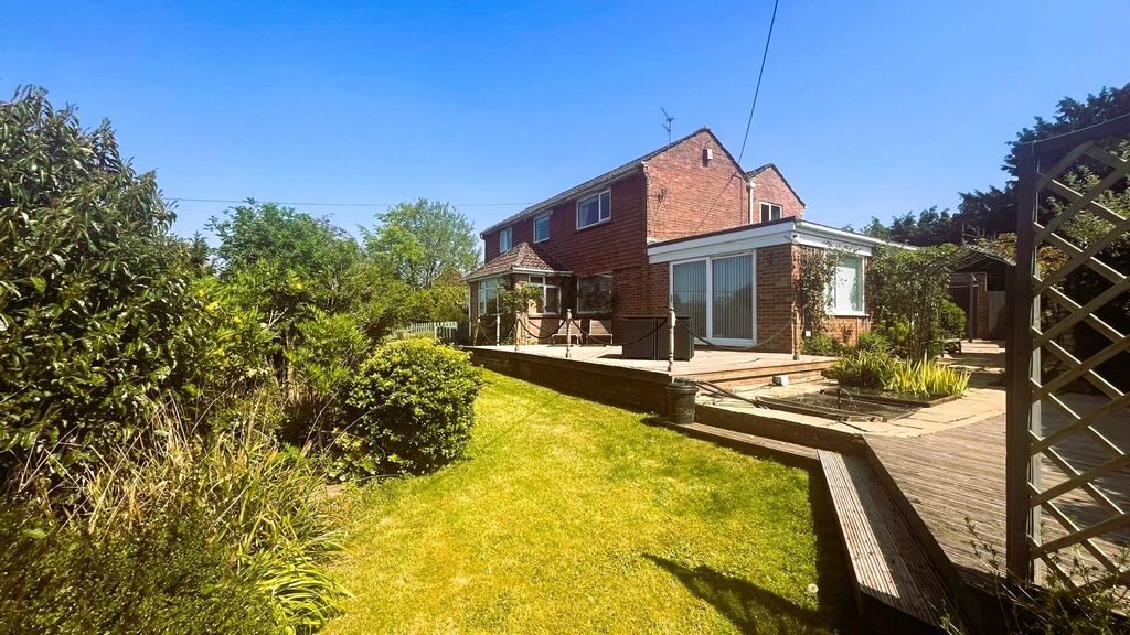Property photo 3 of 16 Picture No. 55