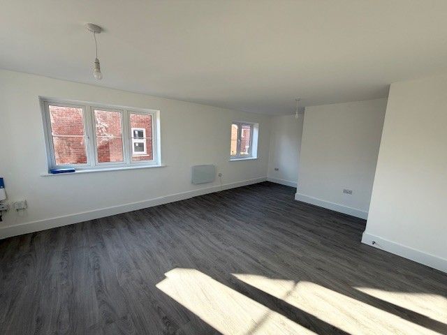 Property photo 3 of 5 Living Room