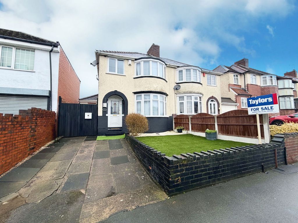 Property photo 2 of 22