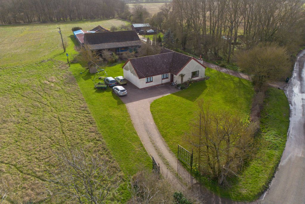 Property photo 2 of 4