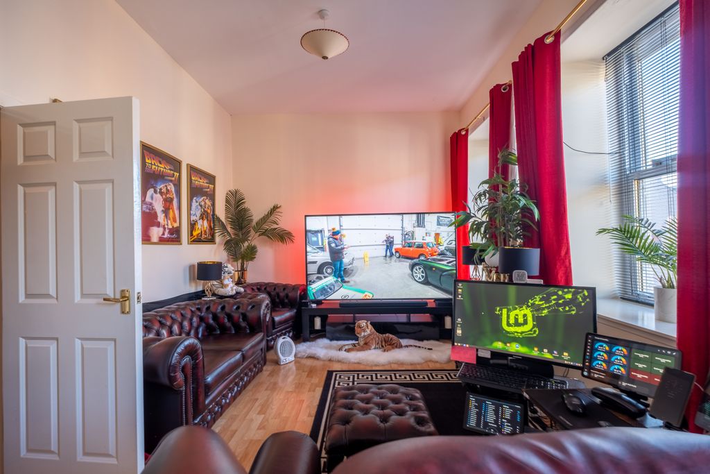 Property photo 2 of 15