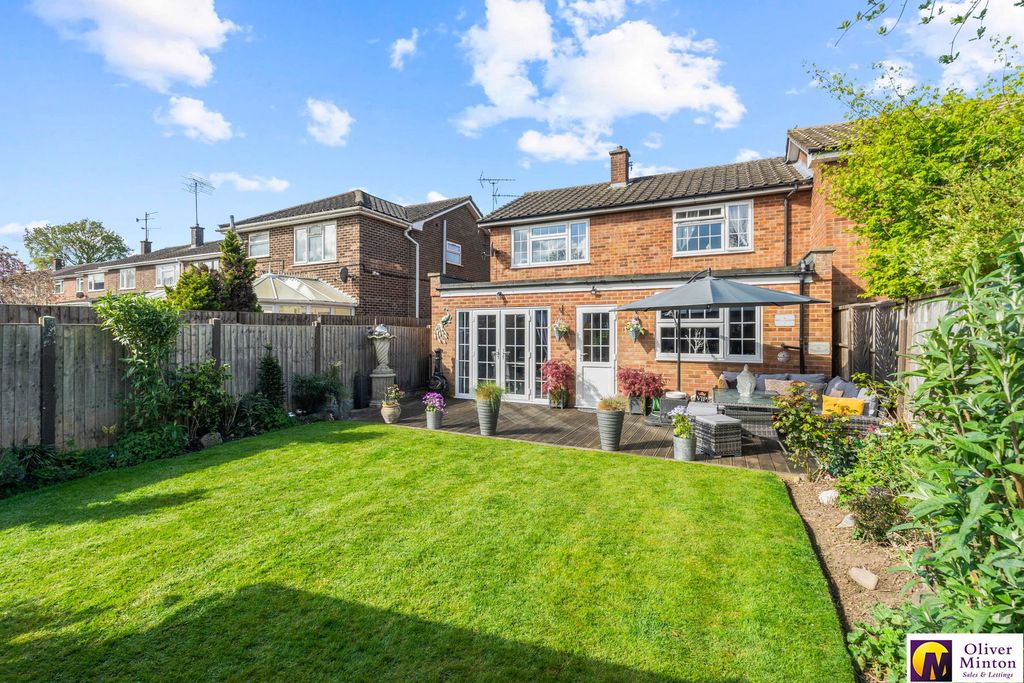 Property photo 2 of 24