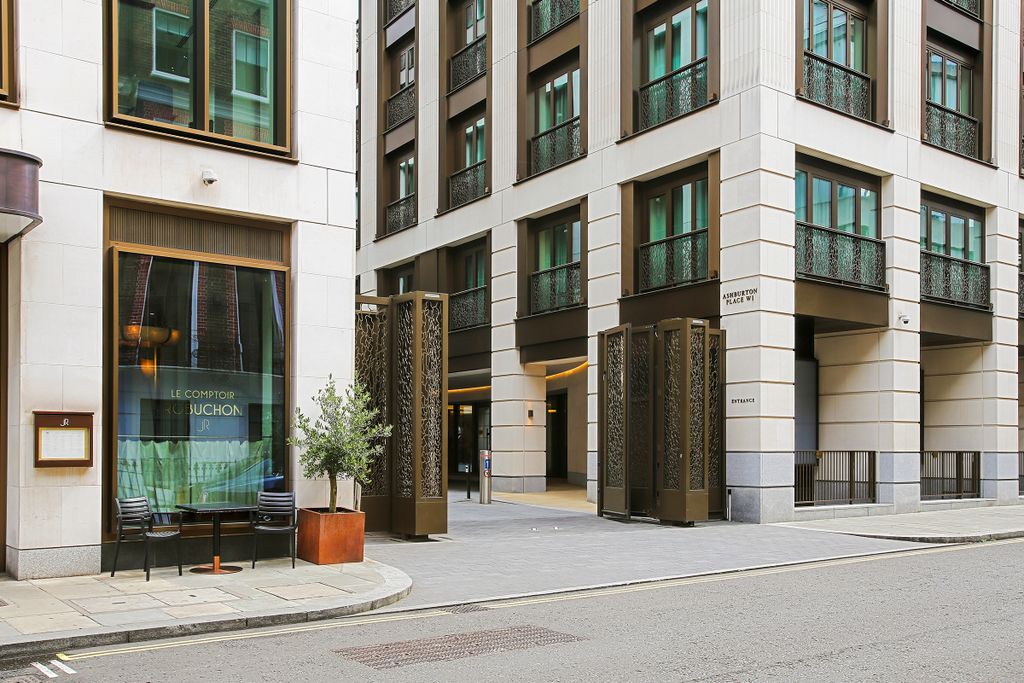 Property photo 2 of 15