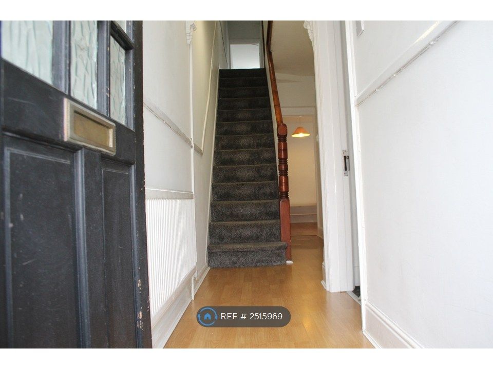 Property photo 2 of 13 Entrance
