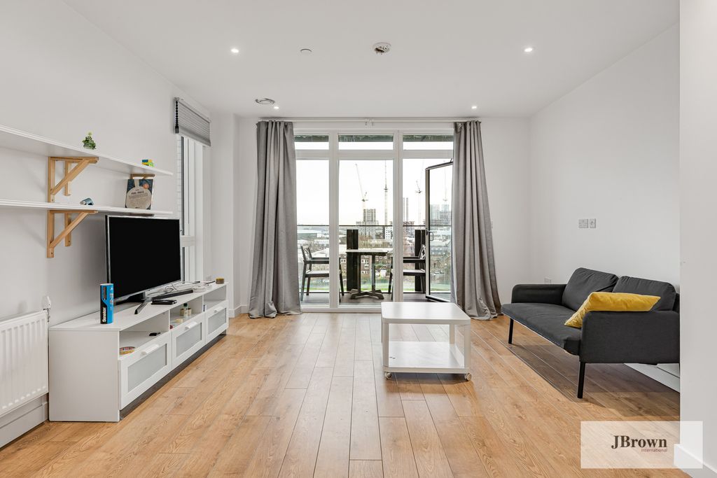 Property photo 3 of 8