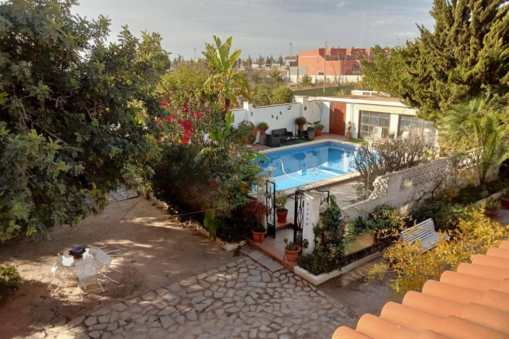 Property photo 3 of 50