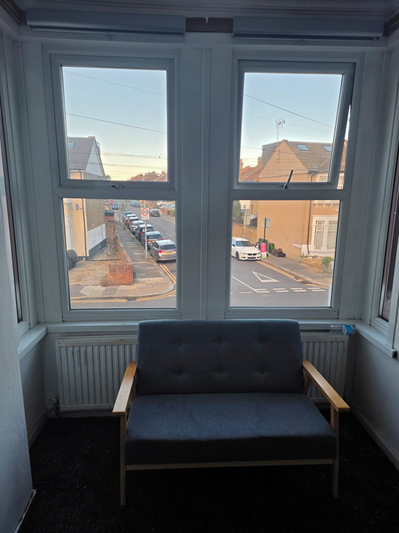 Property photo 2 of 4