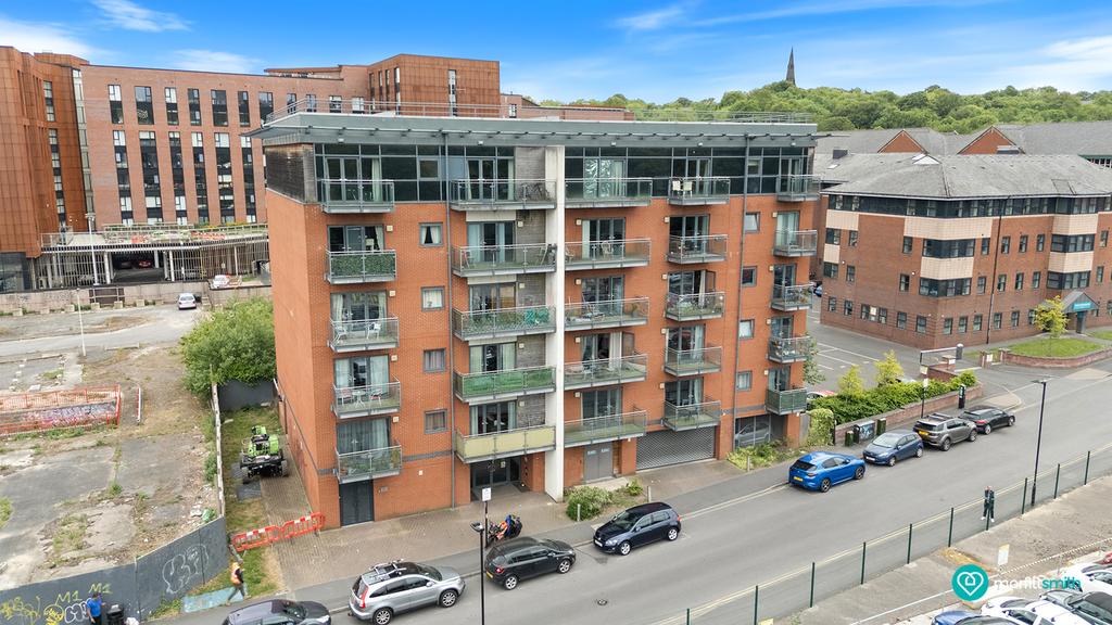 Property photo 1 of 9