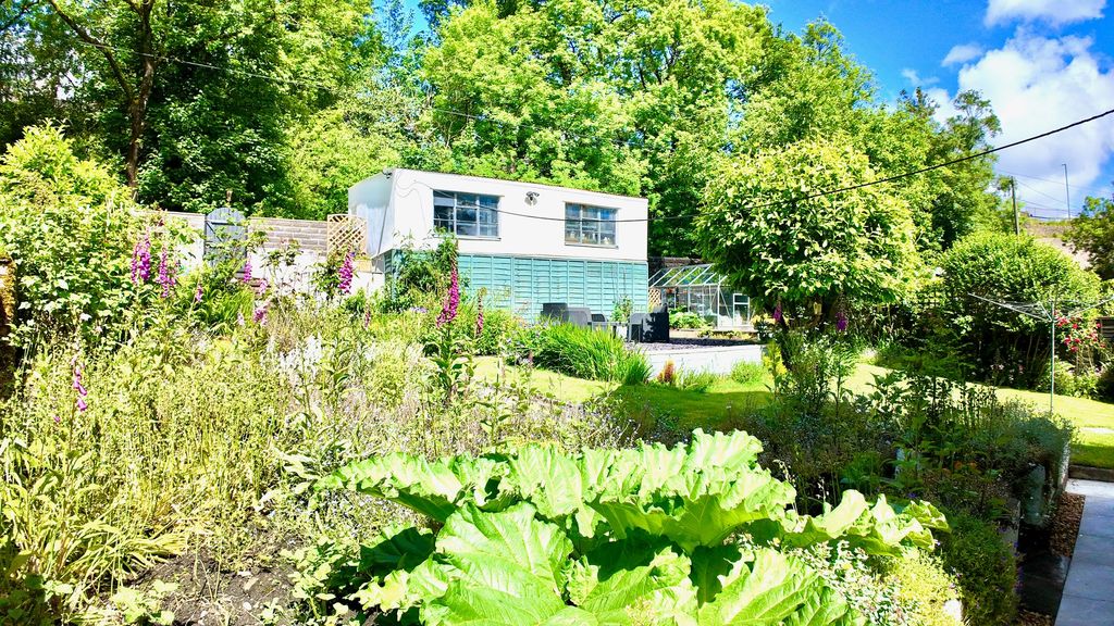 Additional image 50 of 4 bed semi-detached house for saleThe Crescent, Ebbw Vale NP23