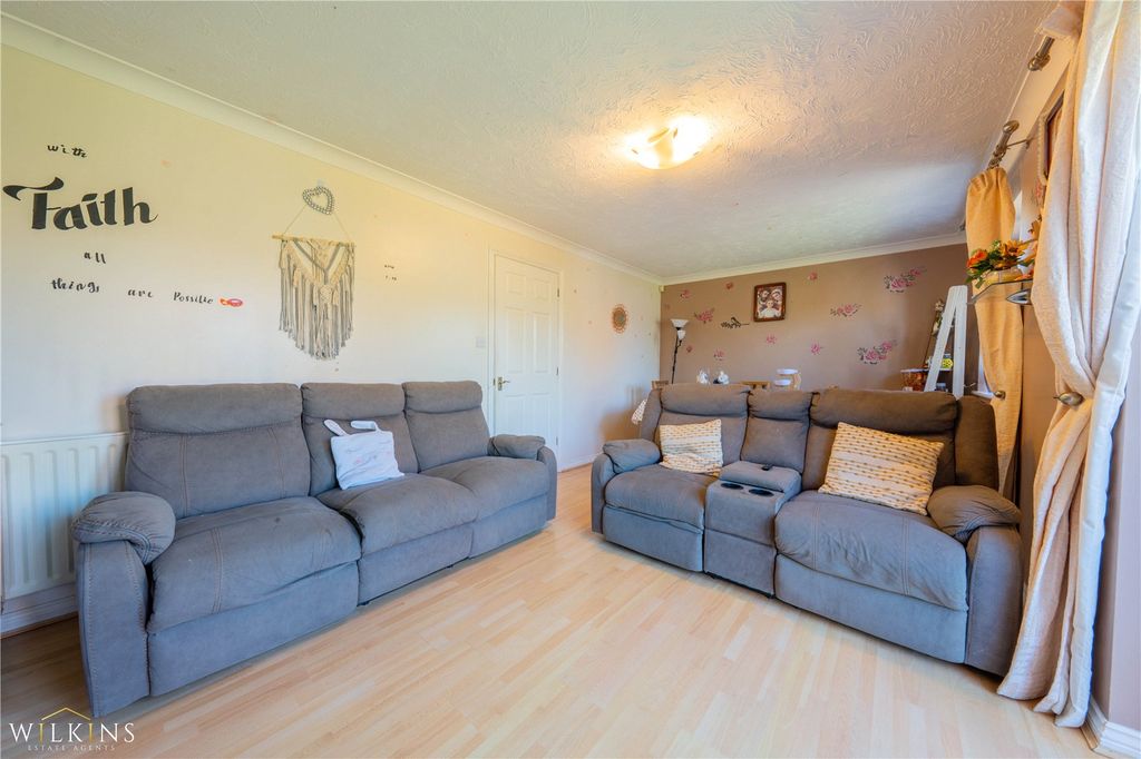 Property photo 2 of 24 Picture No. 11