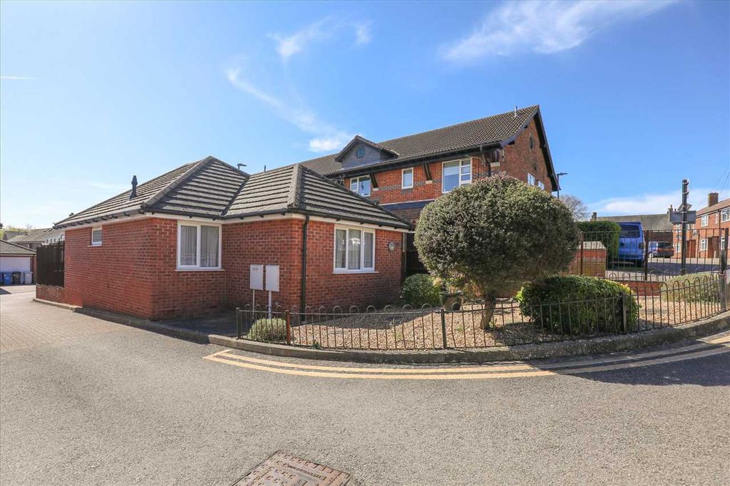 Property photo 1 of 15 Main Picture