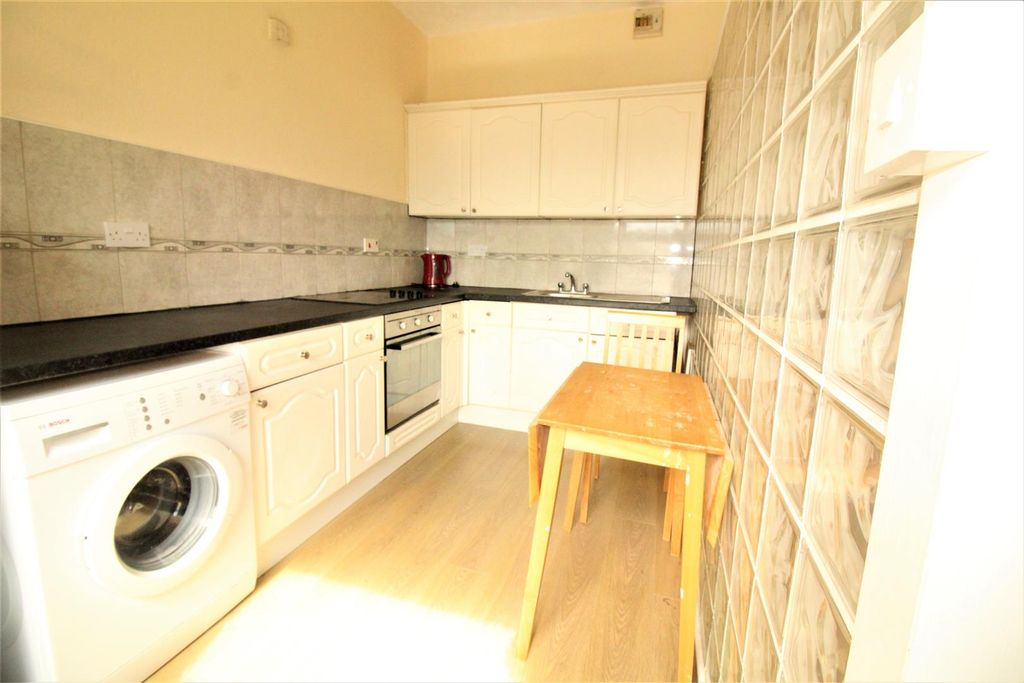 Property photo 2 of 9 Img_4454.Jpg