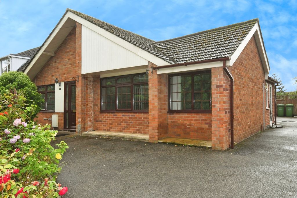 Property photo 1 of 25 Photo