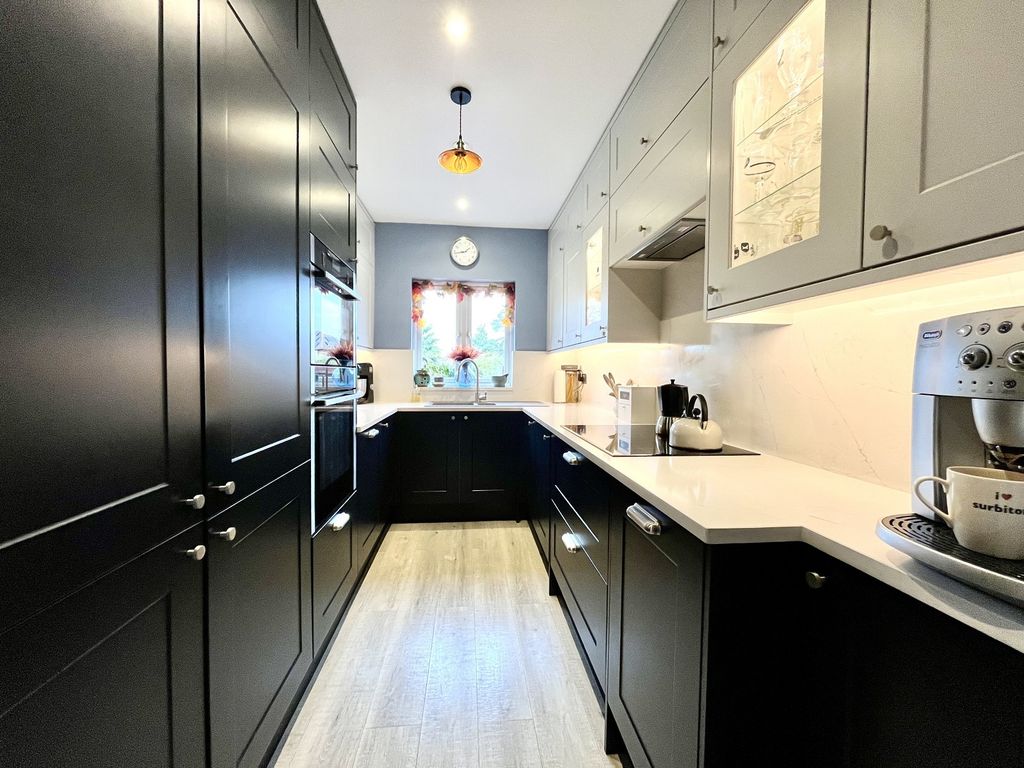 Property photo 3 of 8 Not Specified