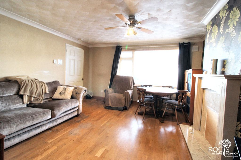 Property photo 3 of 12 Picture No. 09