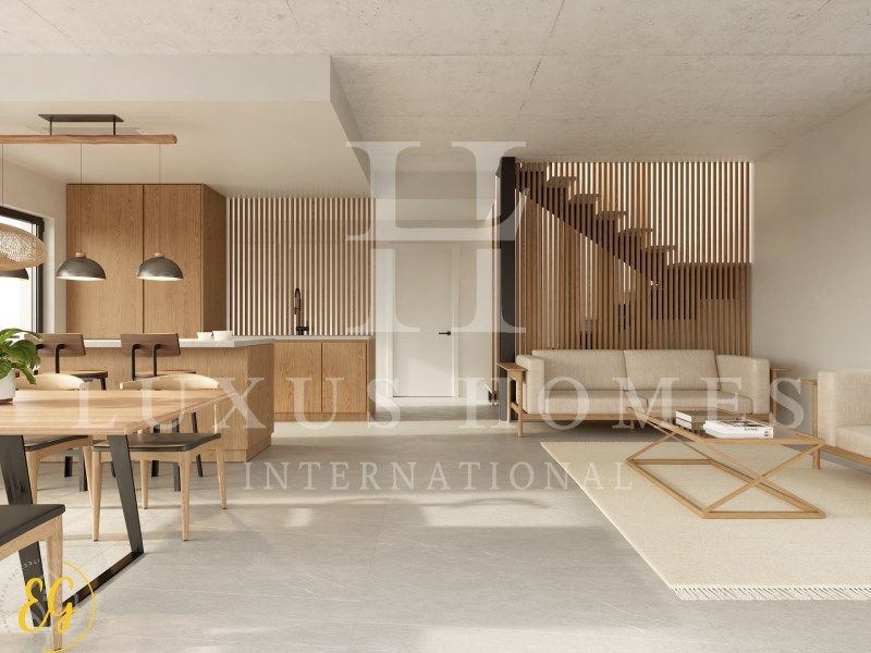 Property photo 2 of 26