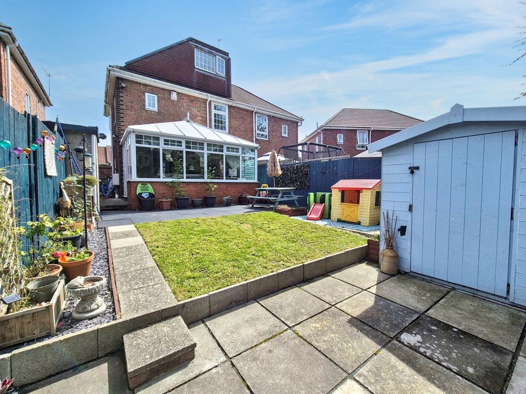 Property photo 3 of 26