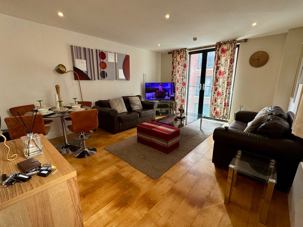 Property photo 3 of 18