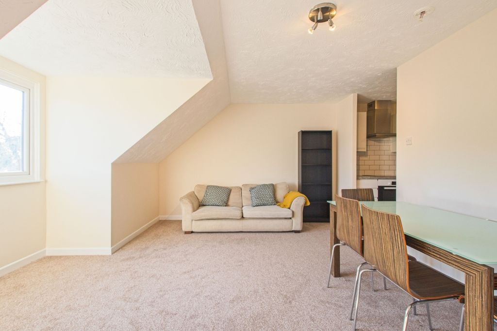 Property photo 3 of 10 Living Room