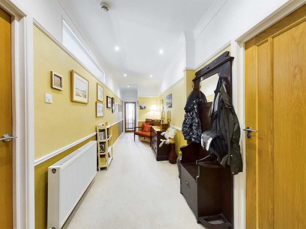 Additional image 15 of 2 bed flat for saleDorset House, 1 Marine Parade, Clevedon, North Somerset BS21
