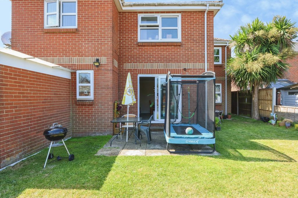 Property photo 3 of 12 Pbox-Img.Jpg