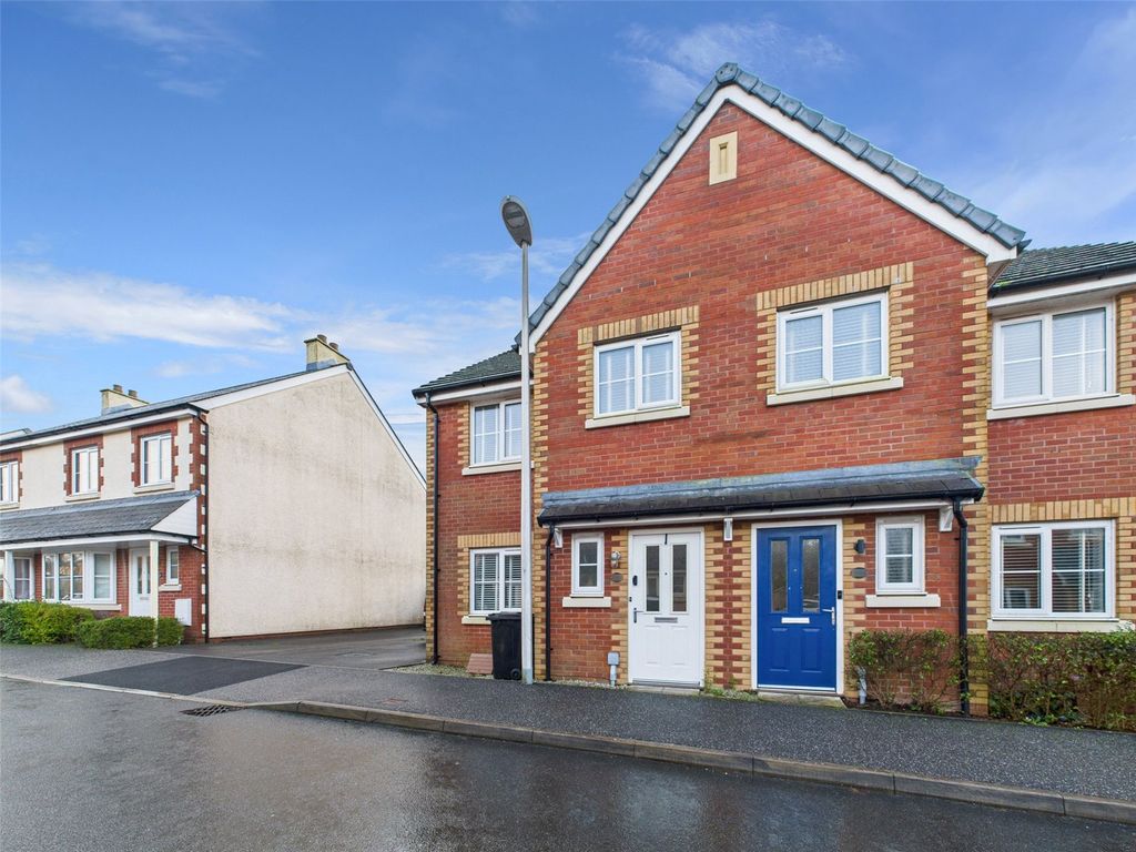 Property photo 1 of 18 Picture No. 02