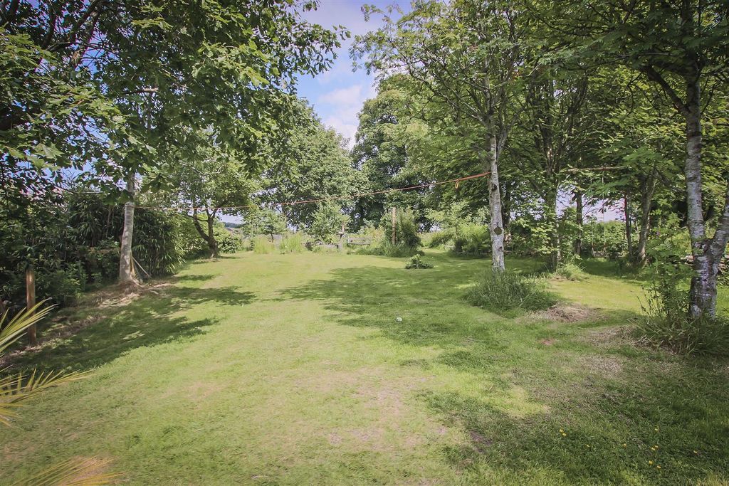 Property photo 3 of 28 12.Jpg