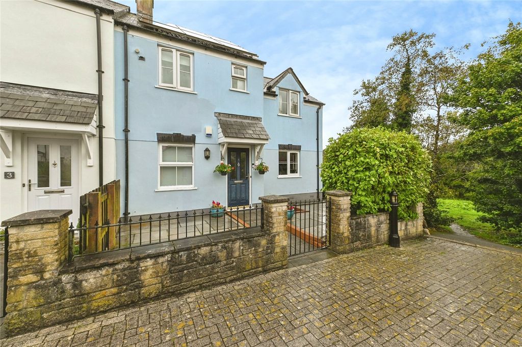 Property photo 1 of 27 Picture No. 34