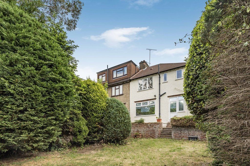 Property photo 2 of 6