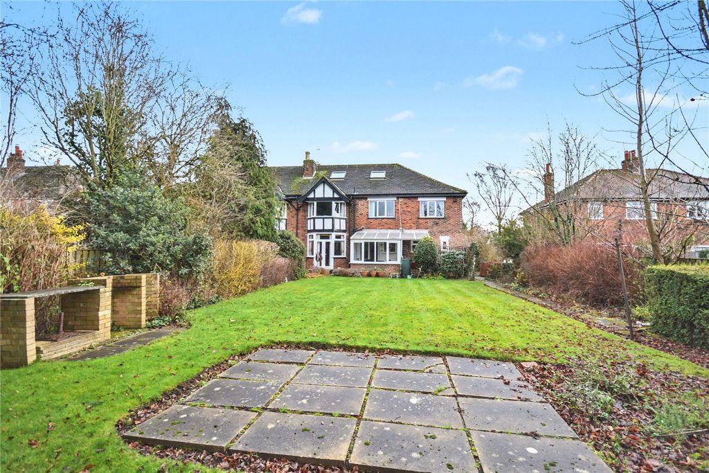 Property photo 2 of 31 Picture No. 33