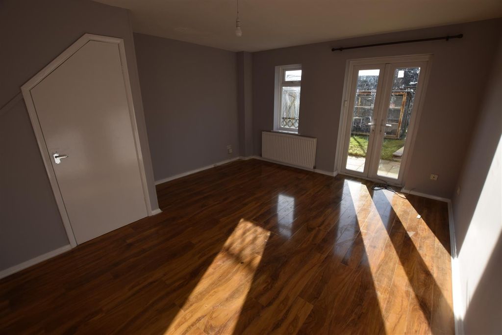 Property photo 3 of 7 Dsc_0105.Jpg