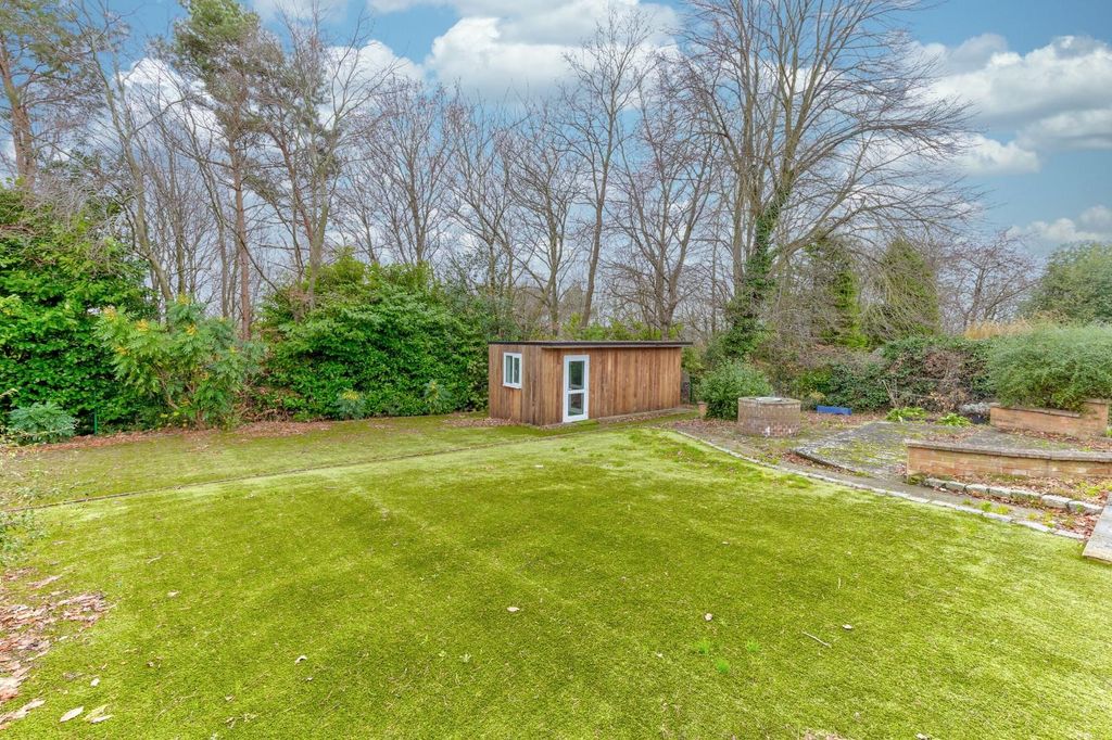 Property photo 3 of 19