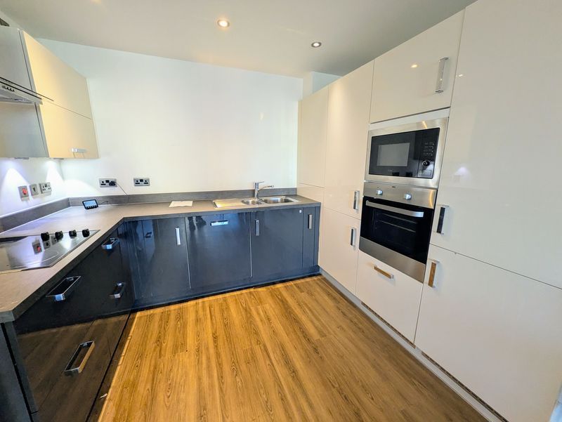 Property photo 3 of 7 Photo 3