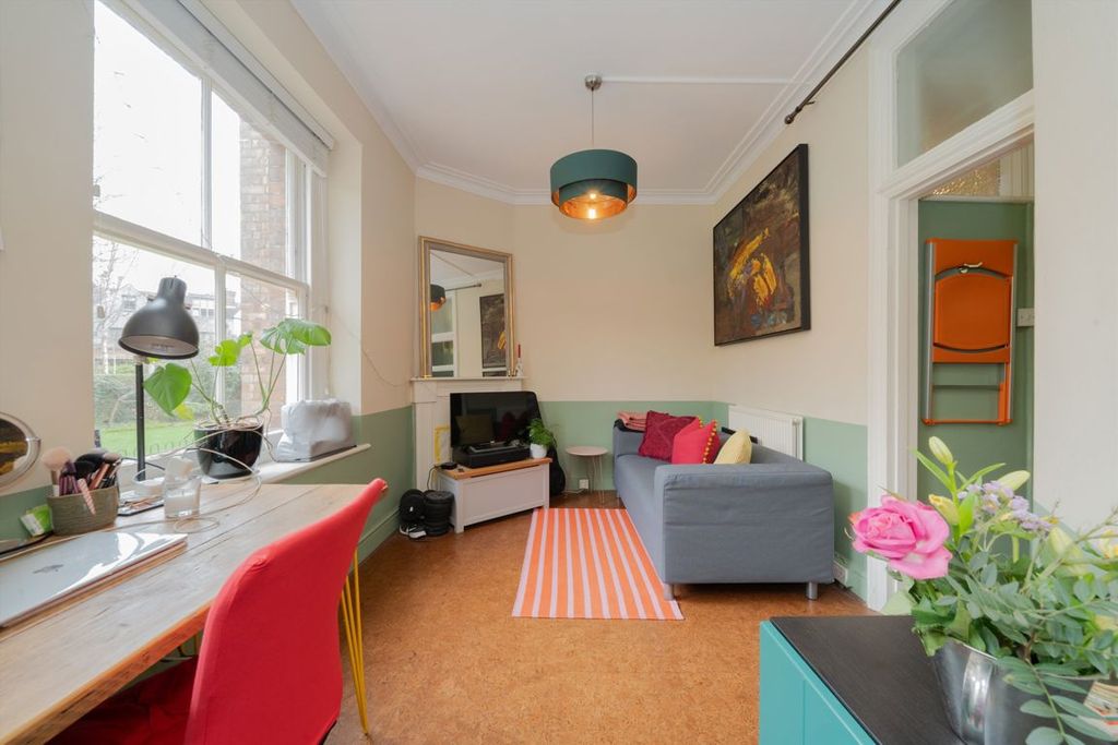 Property photo 2 of 5