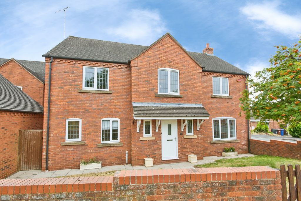Property photo 1 of 34