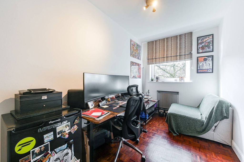 Property photo 2 of 15