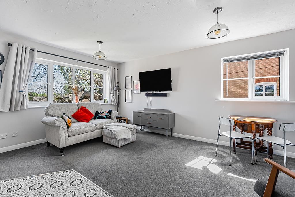 Property photo 2 of 21 21_79215.Jpg