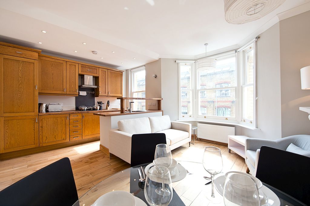 Property photo 2 of 9 Picture 2