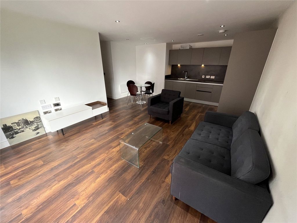 Property photo 1 of 14 Living Room