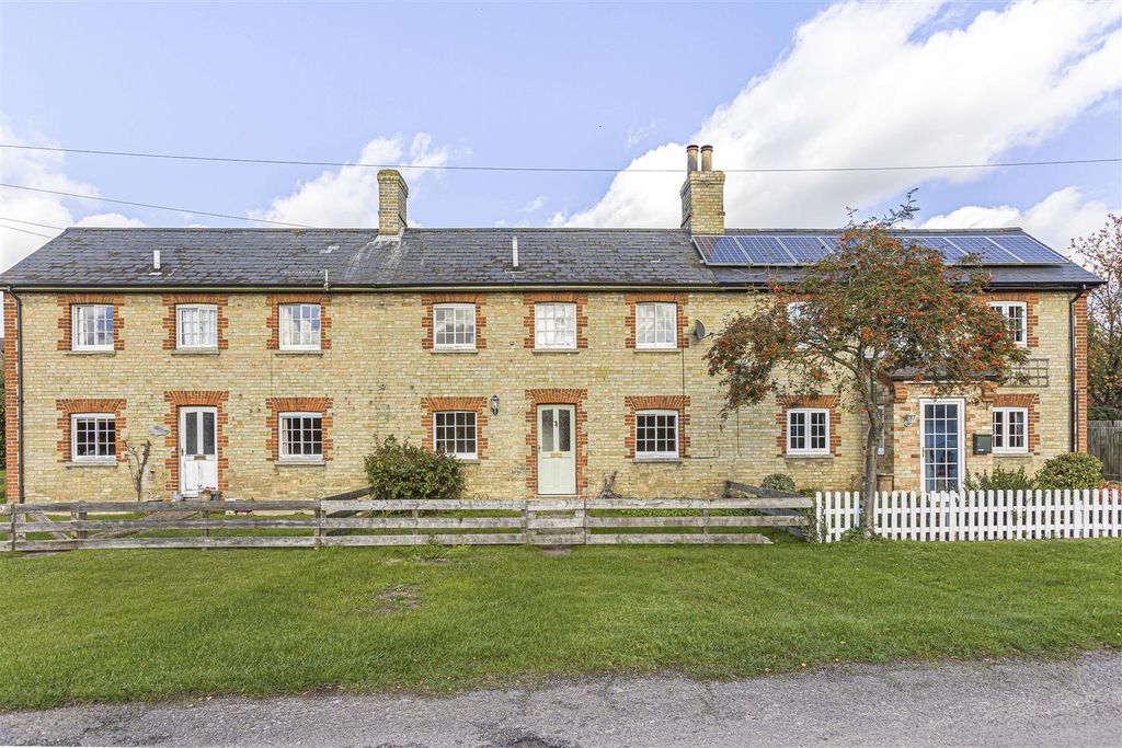 Property photo 3 of 25 80_22963.Jpg