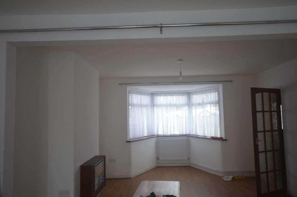 Property photo 2 of 8 Gallery