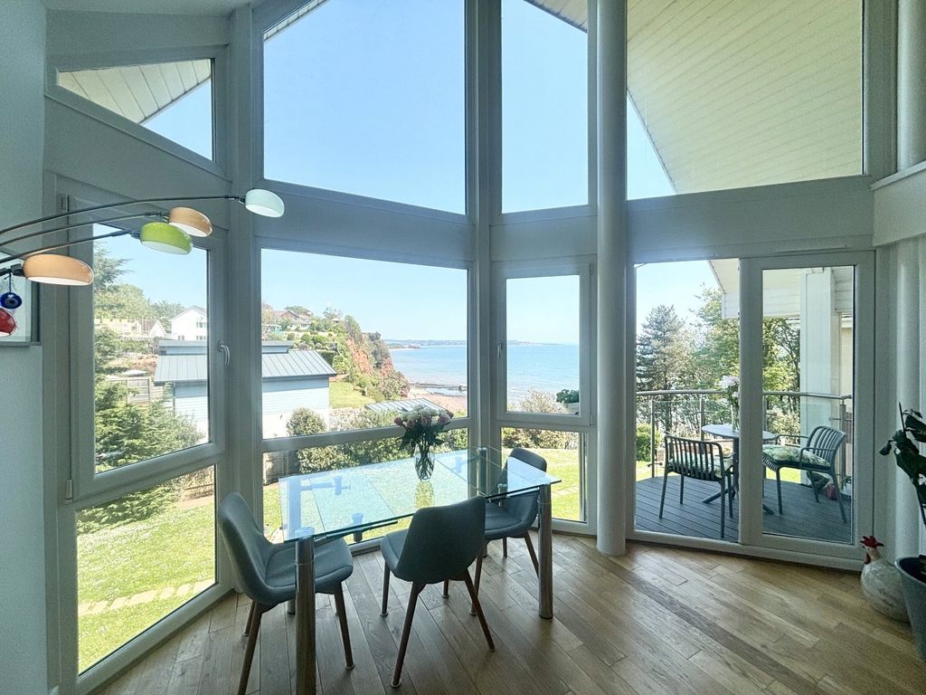 Property photo 3 of 35 Picture No. 82