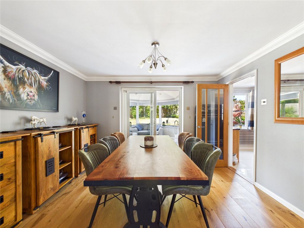 Property photo 2 of 17 Picture No. 04