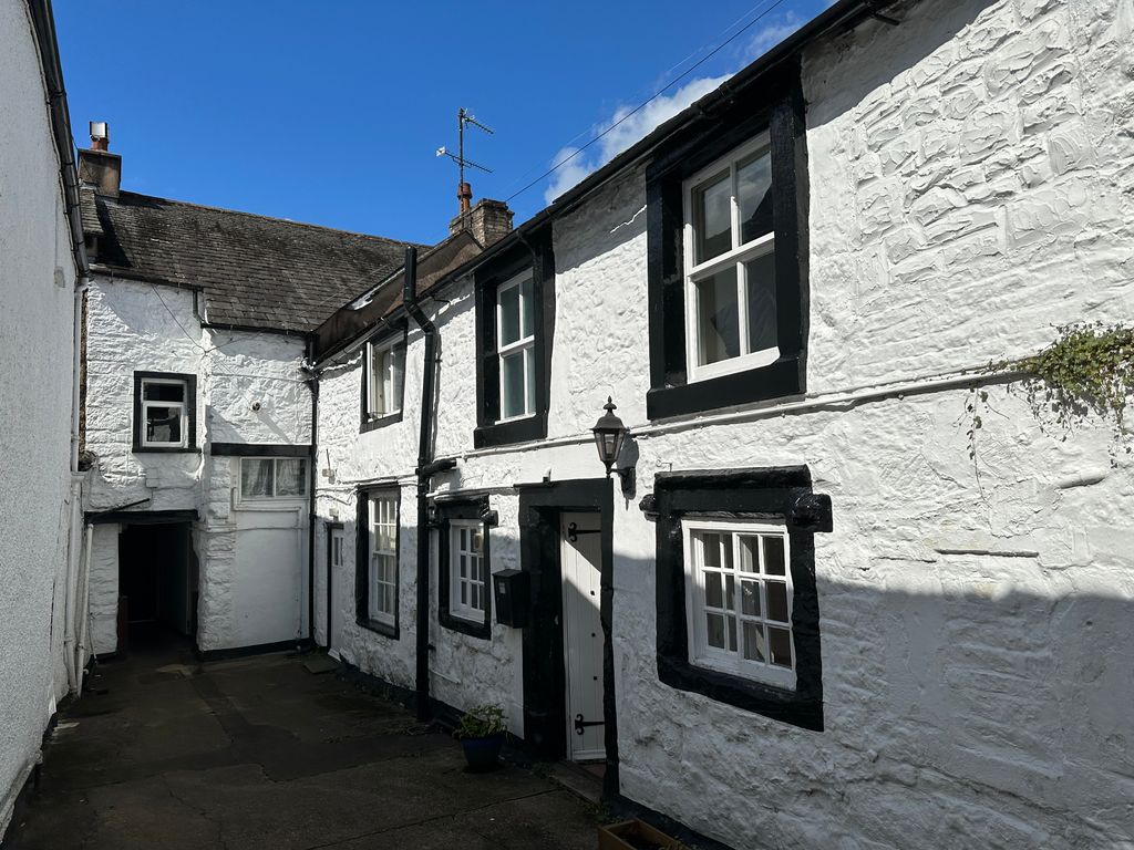 Property photo 2 of 5