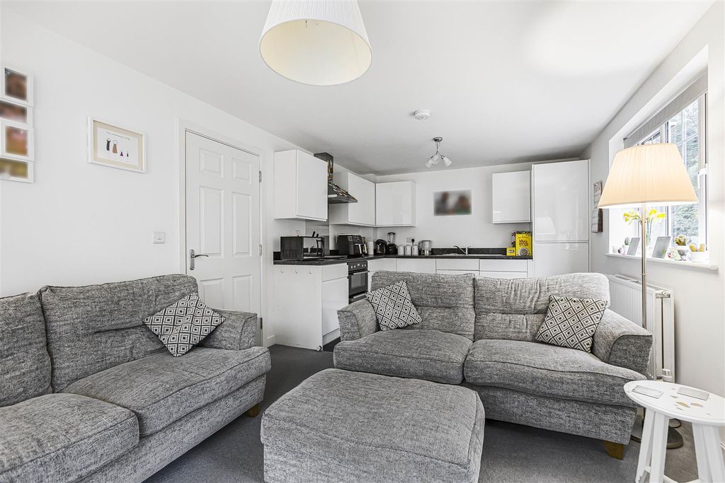 Property photo 2 of 21 25_72083.Jpg