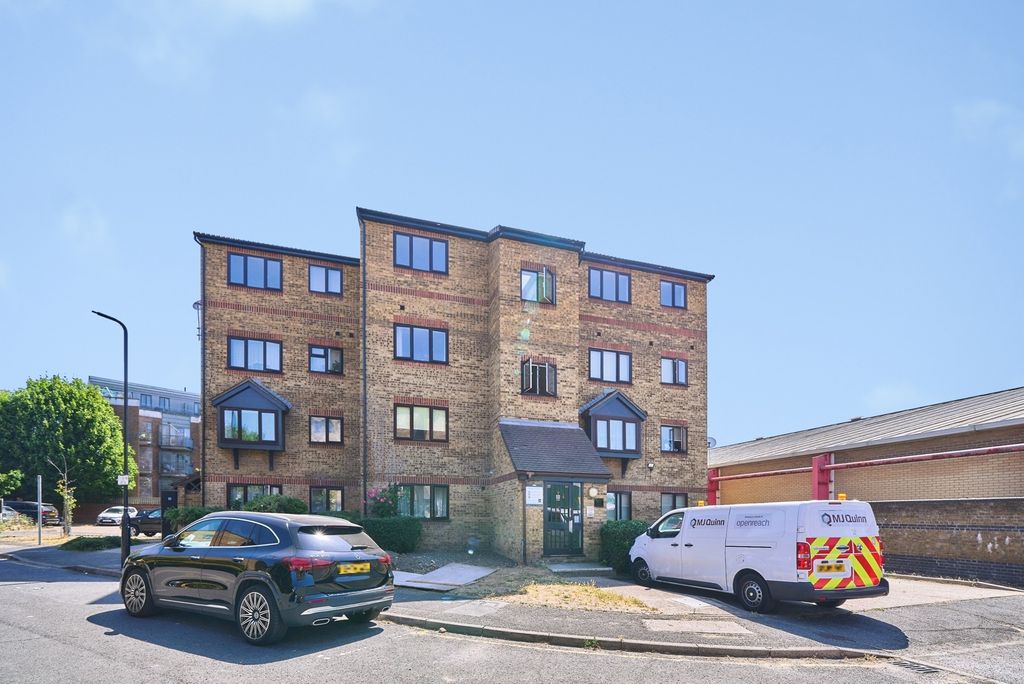 Property photo 1 of 15 Pbox-Img.Jpg