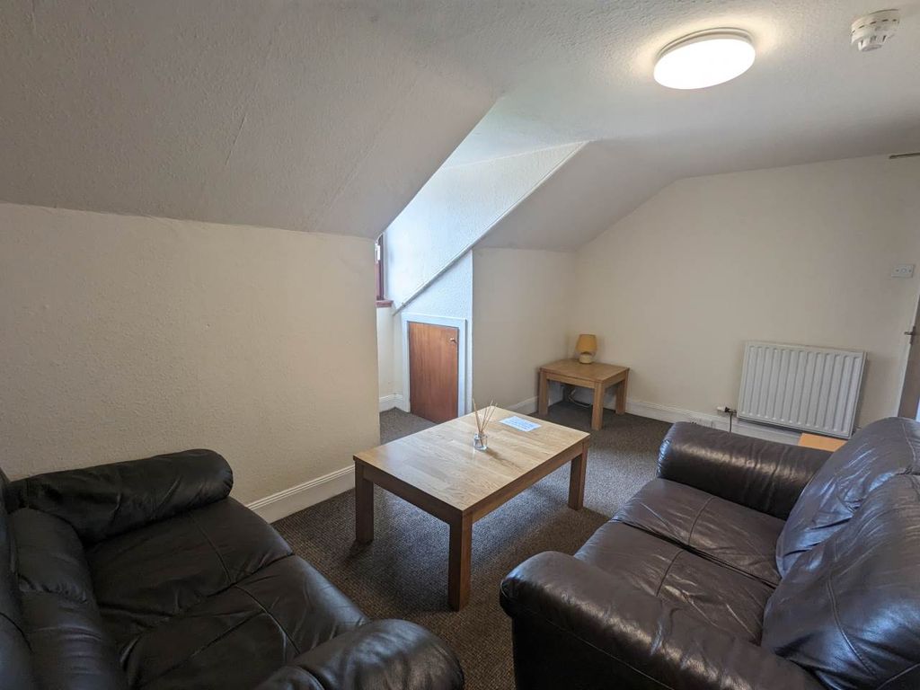 Property photo 3 of 14 Pxl_20240528_102825907